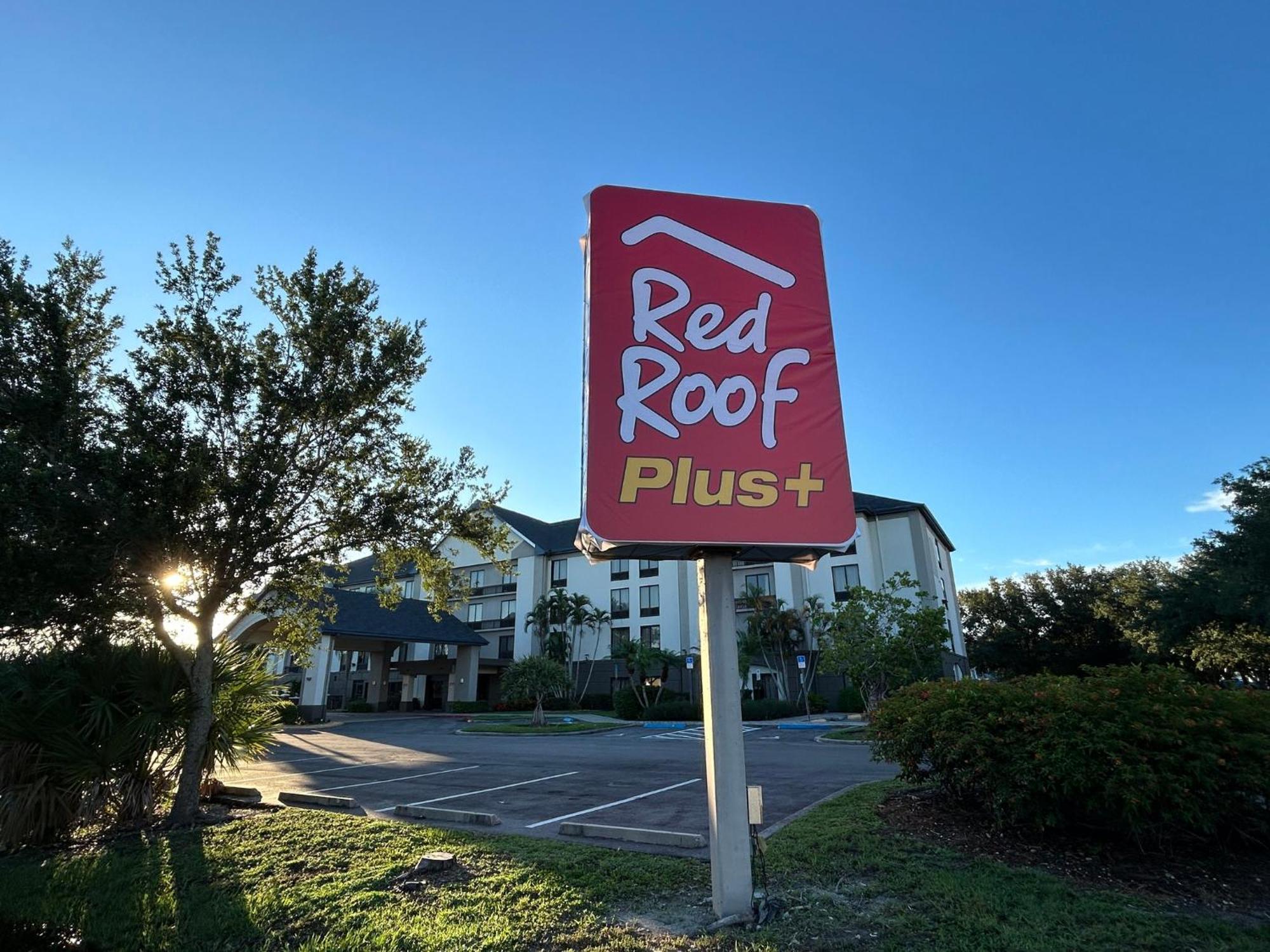 Airport Inn Fort Myers Exterior photo